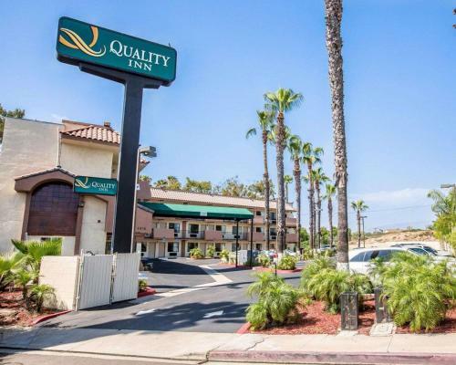 Hotel Quality Inn I-5 Naval Base