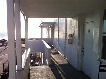 Hotel Pacific View Inn