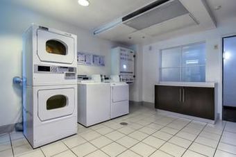 Motel 6 San Diego Downtown