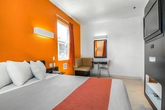 Motel 6 San Diego Downtown