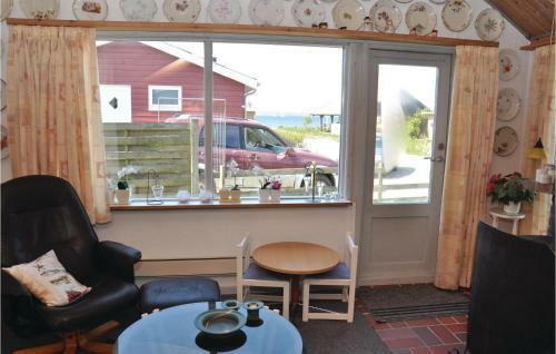 Three-bedroom Holiday Home In Broager