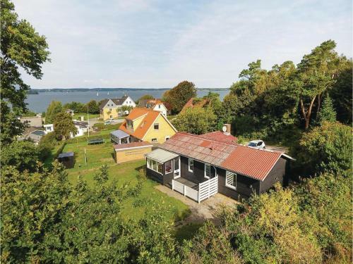 Three-bedroom Holiday Home In Broager