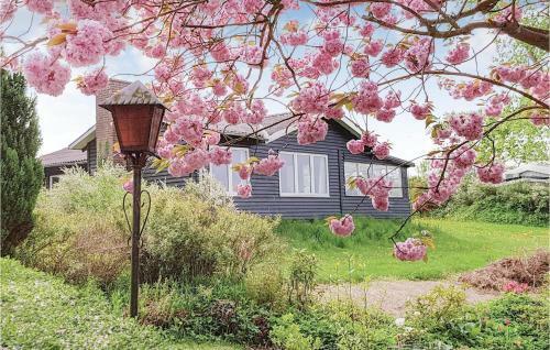 Three-bedroom Holiday Home In Broager