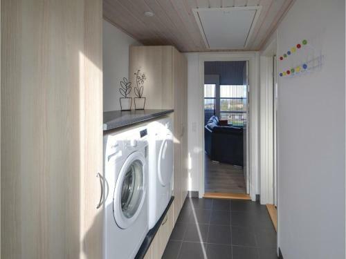 Holiday Home Glesborg 01