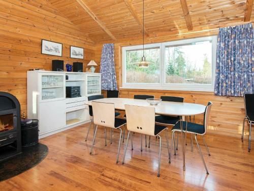 Three-bedroom Holiday Home In Silkeborg 1