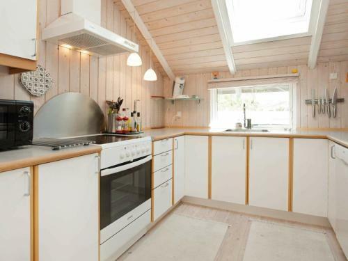 Holiday Home Lille Strandstr�de