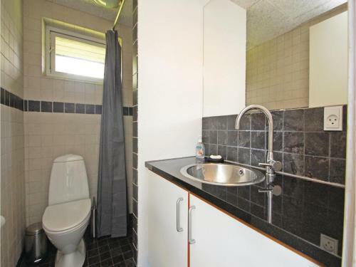 Two-bedroom Holiday Home With A Fireplace In Haderslev