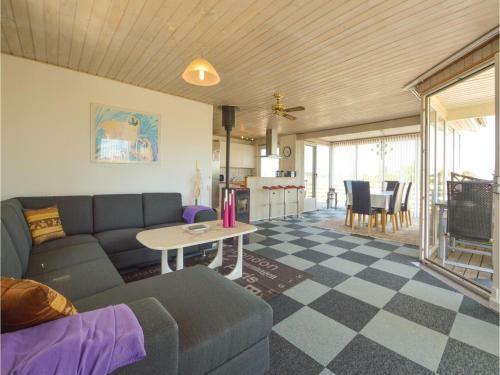 Three-bedroom Holiday Home In Haderslev