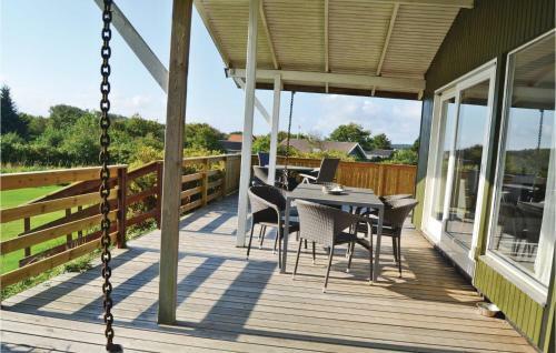 Three-bedroom Holiday Home In Hurup Thy