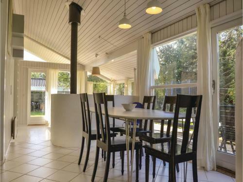 Holiday Home Bl