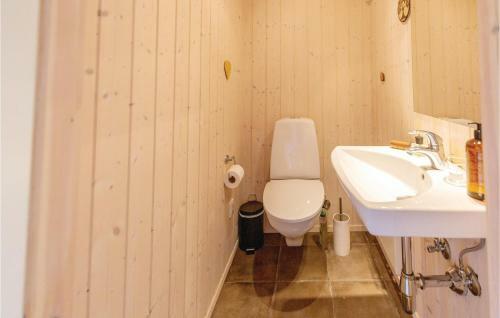 Four-bedroom Holiday Home In Nykobing Sj