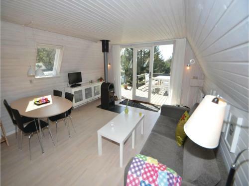 Holiday Home Pukkelvej Ebeltoft V