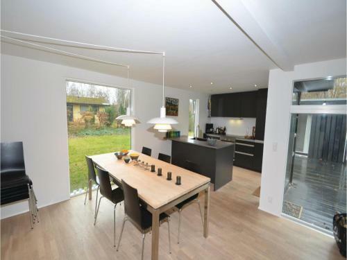 Three-bedroom Holiday Home In Ebeltoft