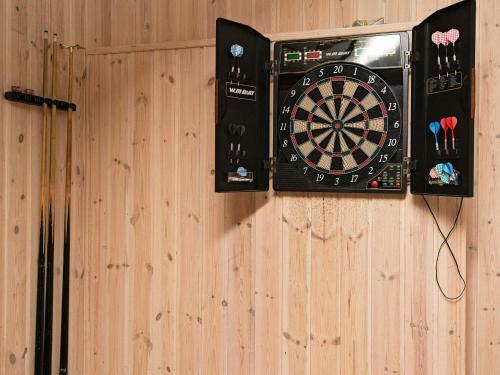 Five-bedroom Holiday Home In Ebeltoft 2