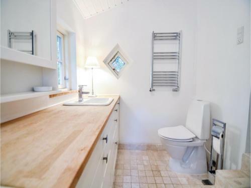 Two-bedroom Holiday Home In Ebeltoft
