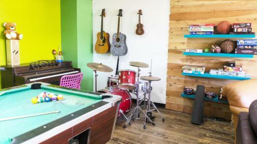 Ith Zoo Hostel San Diego
