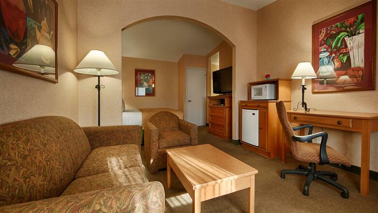 Hotel Best Western Lamplighter Inn & Suites