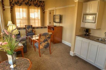 Hotel Gaslamp Plaza Suites