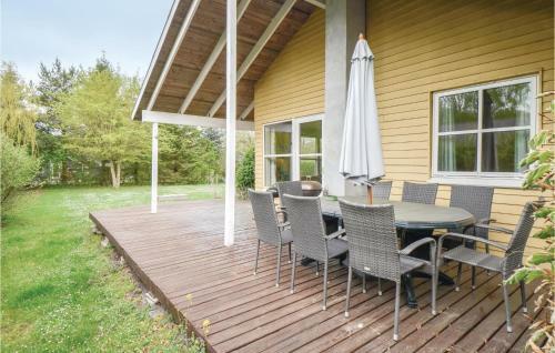 Holiday Home B�kholmen Ebeltoft V