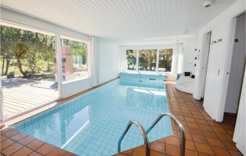 Four-bedroom Holiday Home In Ebeltoft