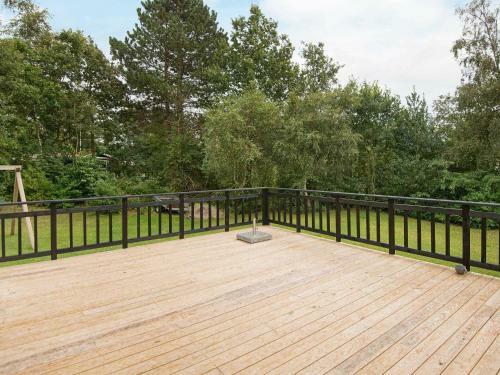 Three-bedroom Holiday Home In Reksteren