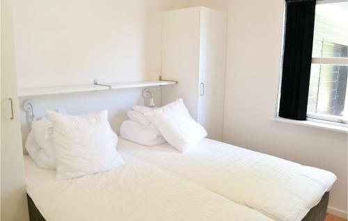 Five-bedroom Holiday Home In Ebeltoft