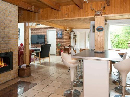 Three-bedroom Holiday Home In Ebeltoft 43