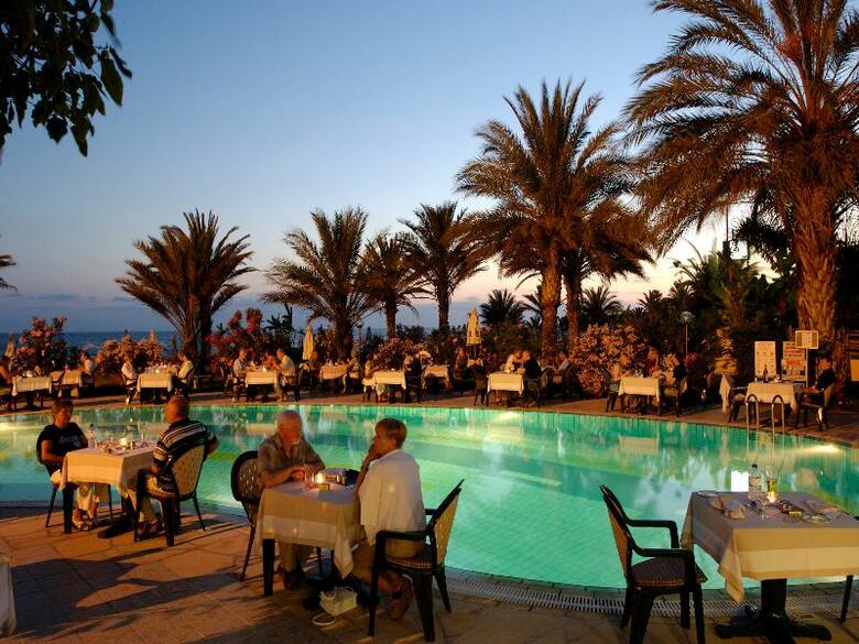 Hotel Constantinou Bros Athena Beach