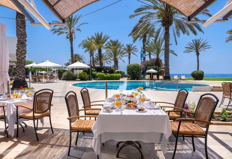 Hotel Constantinou Bros Athena Beach