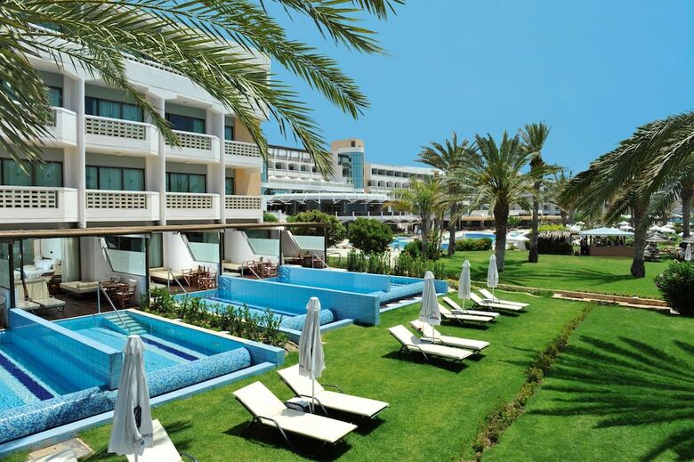 Hotel Constantinou Bros Athena Beach