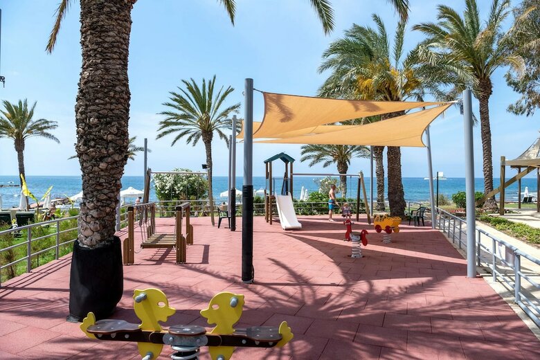 Hotel Constantinou Bros Athena Beach