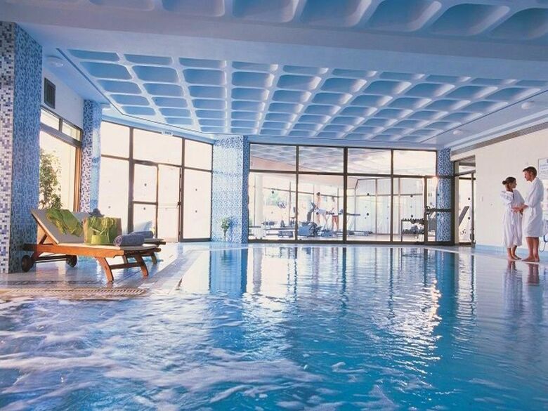 Constantinou Bros Athena Royal Beach Hotel