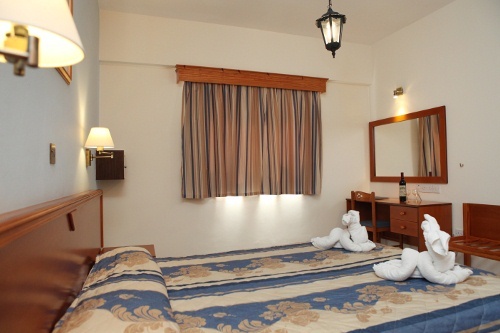 Hotel Damon