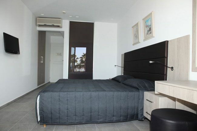 Hotel Dionysos Central