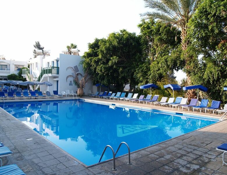 Hotel Paphiessa