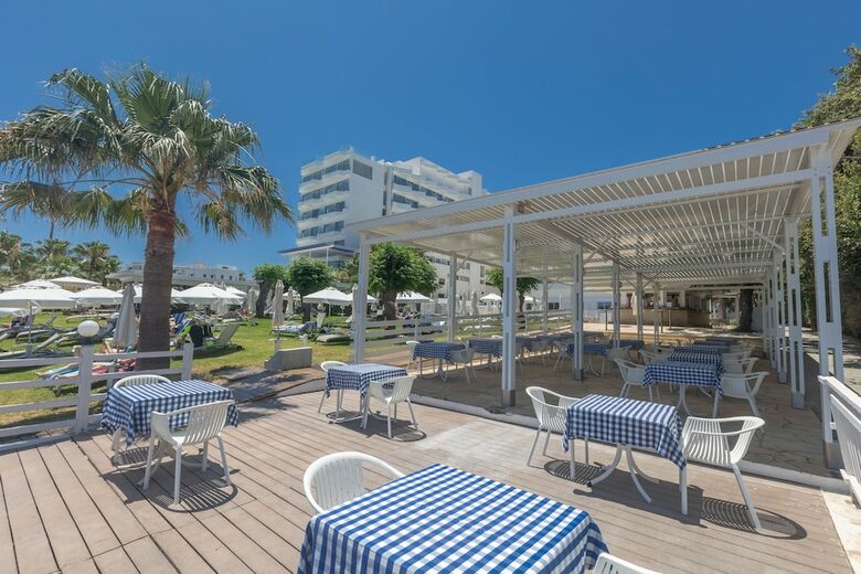 Hotel Iliada Beach(.)