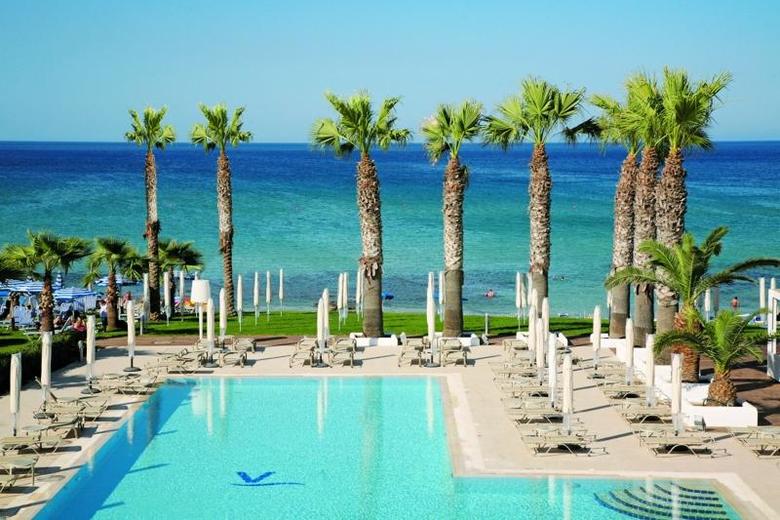 Hotel Vrissiana Beach(.)