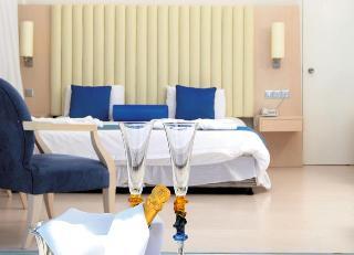 Hotel Vrissiana Beach(.)
