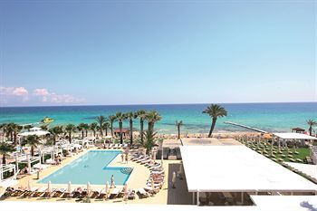 Hotel Vrissiana Beach(.)
