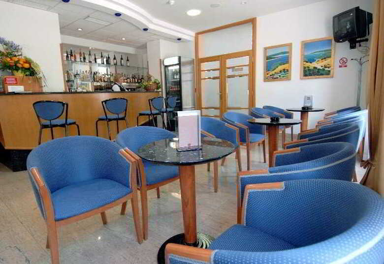 Hotel Komodor