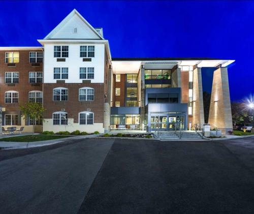 Hotel University Guest House & Conference Center