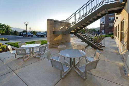 Hotel University Guest House & Conference Center