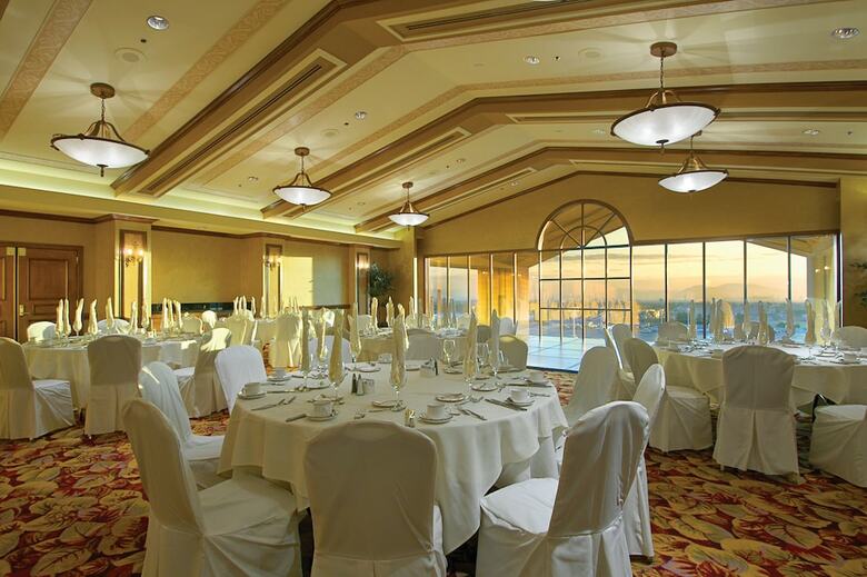 Suncoast Hotel And Casino