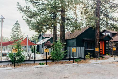 Hotel Mallard Bay Resort