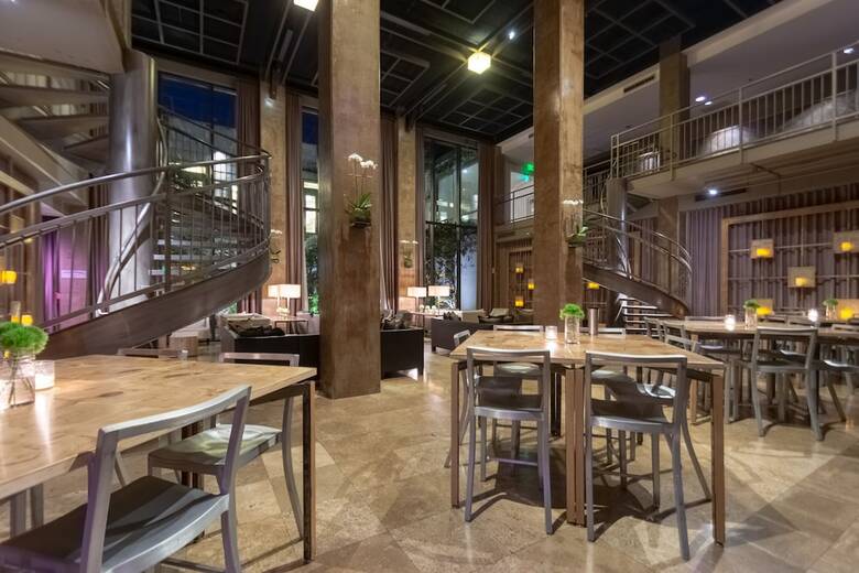 Proximity Hotel