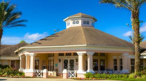 Vacation Homes Network, Llc