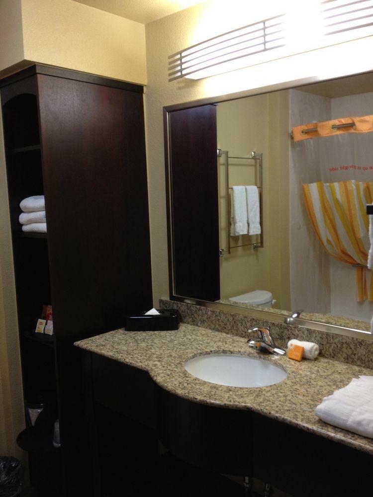 Hotel La Quinta Inn & Suites - Denver Gateway Park