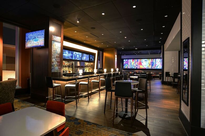 Hotel Hilton Columbus Downtown