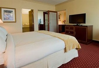 Hotel Columbus Airport Marriott