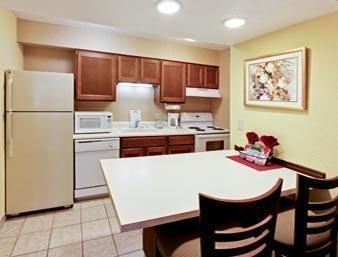 Hawthorn Suites Hotel Columbus North